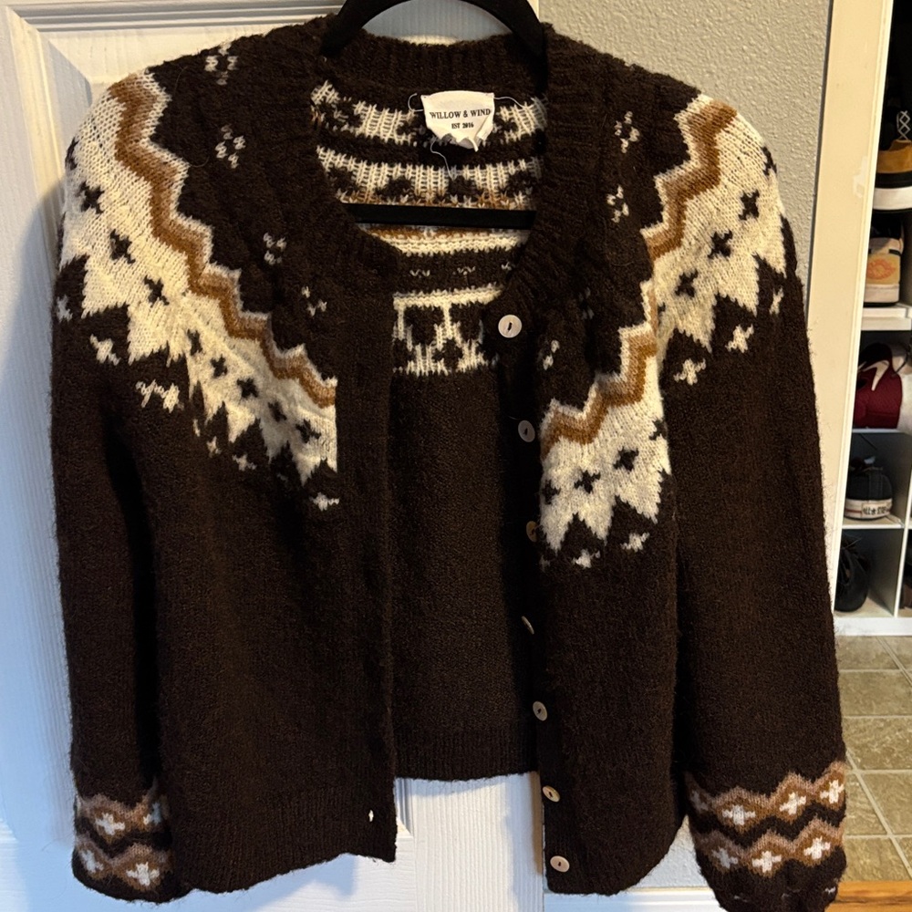 Brown Willow&windCardigan Sweater